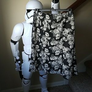 Dark gray and white skater skirt